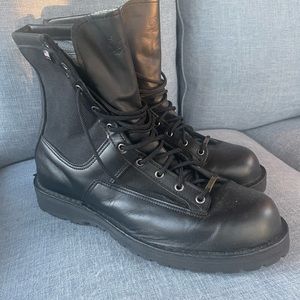 Men’s Danner eight inch unis Arcadia boots, size 14 medium (Mens) black